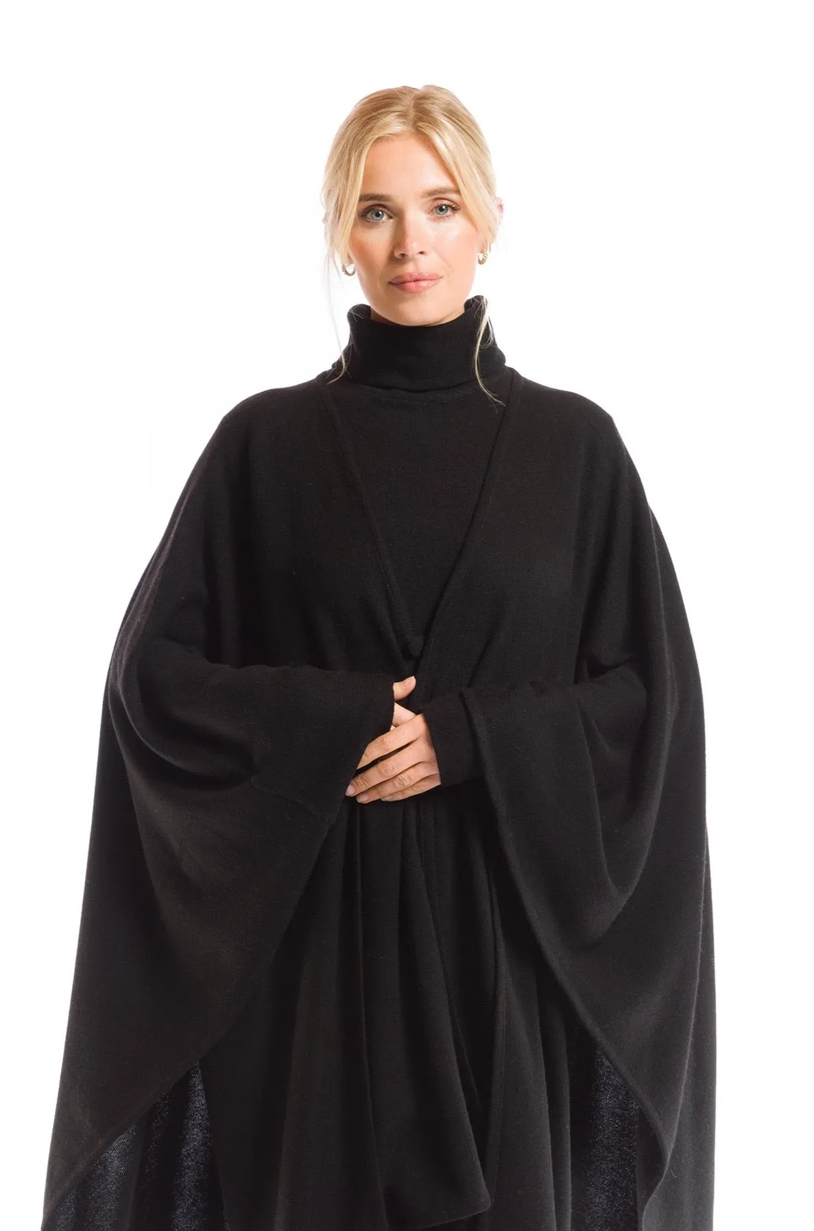 2 PLY AVALON CASHMERE CAPE BLACK