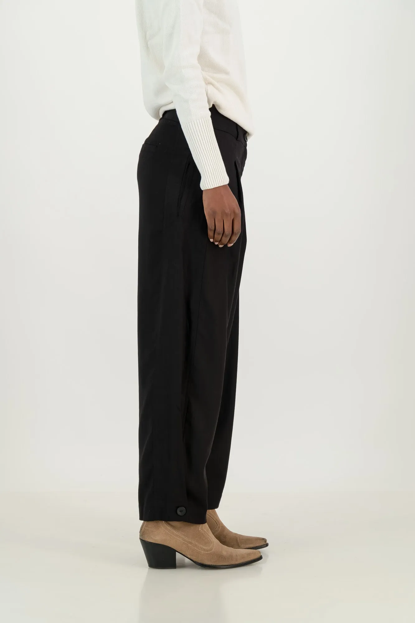 Callie Linen Tapered Pants