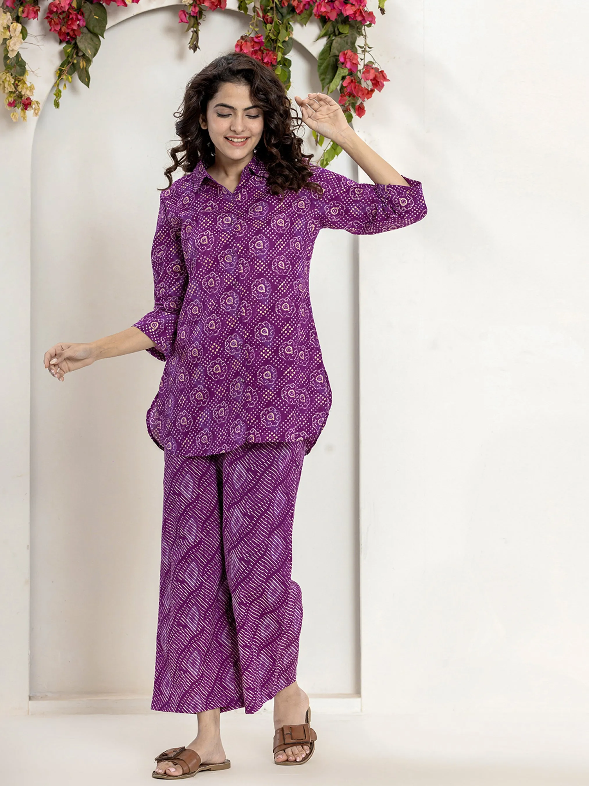 Dark Purple leheriya Jaal Collared Pure Cotton Hand Printed Loungewear