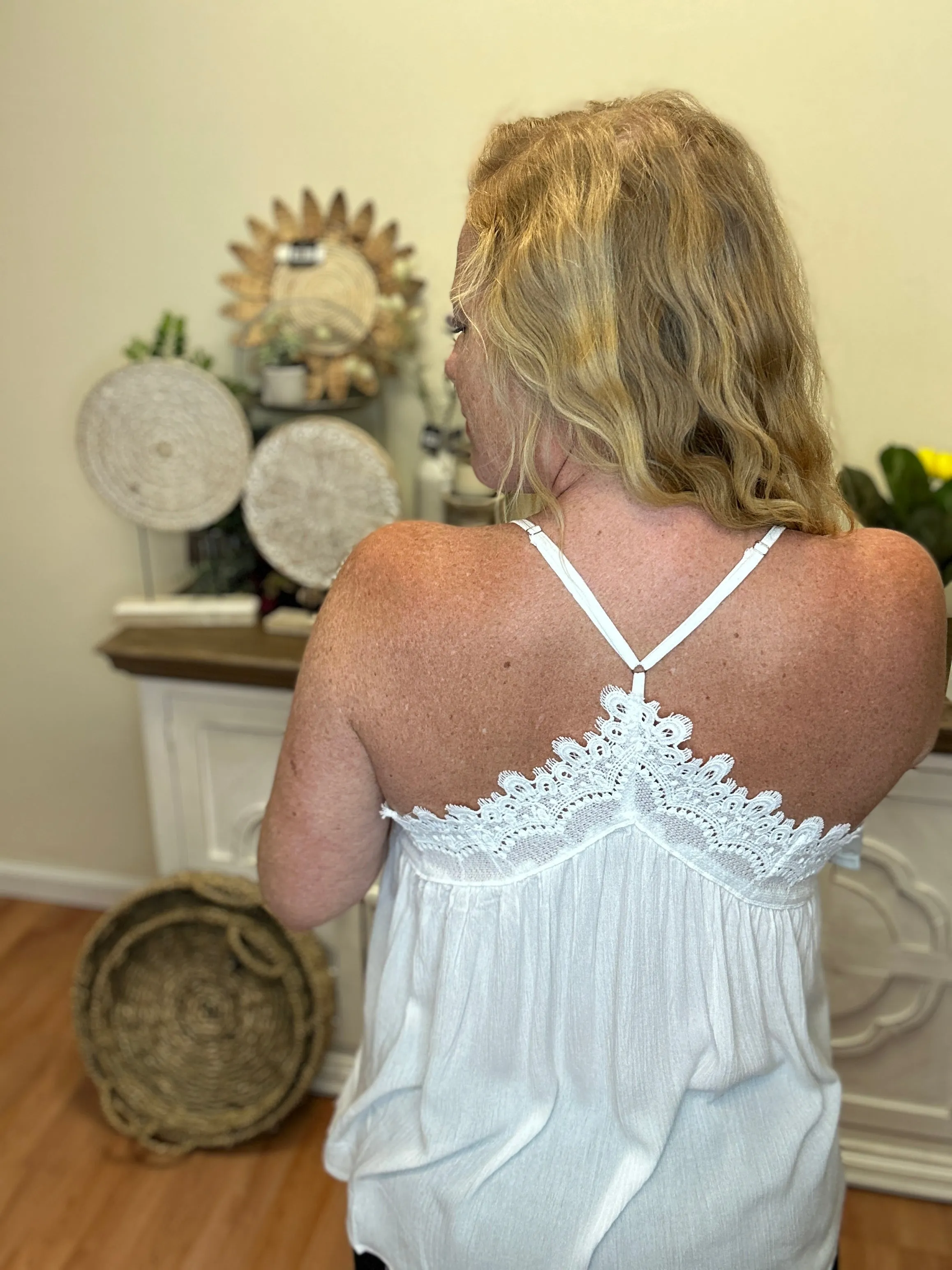 Eyelash Lace Trim Halter Neck Cami