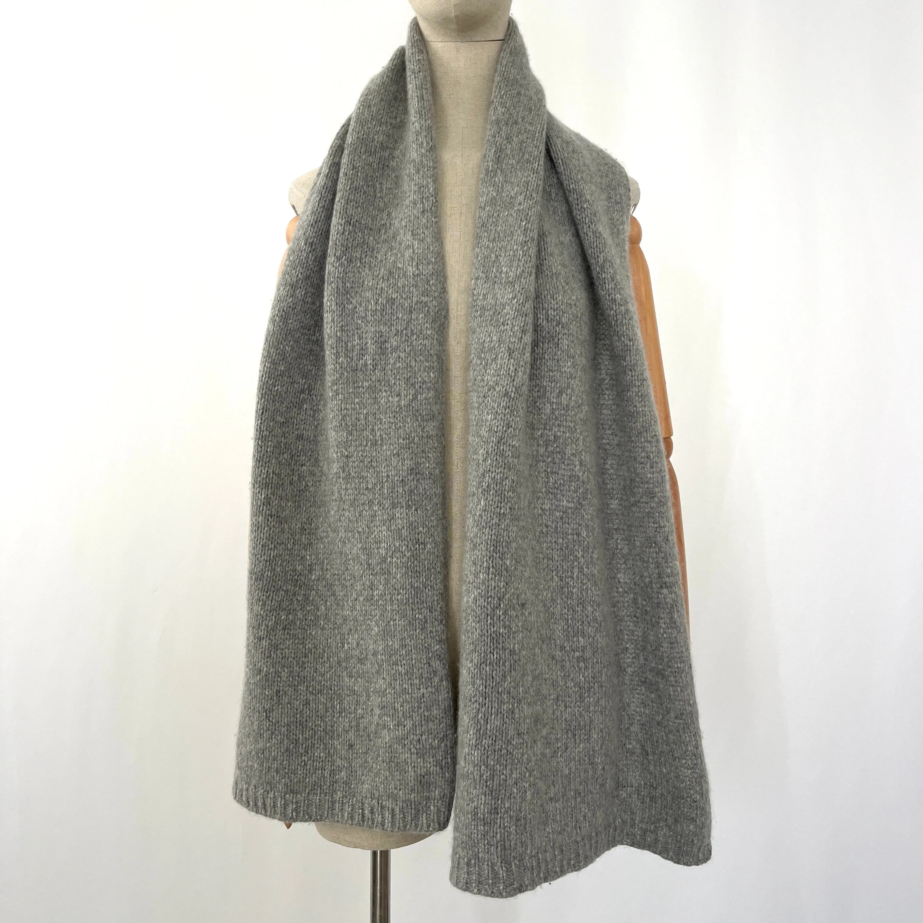 IRIS V ARMIN Cashmere Scarf