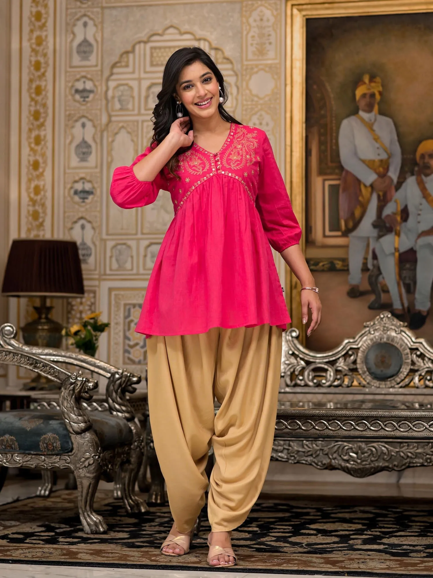 Jashvi Fuchsia Embroidered Cotton Women Tunic And Pant Co-Ord Set With Mirror & Zari Work