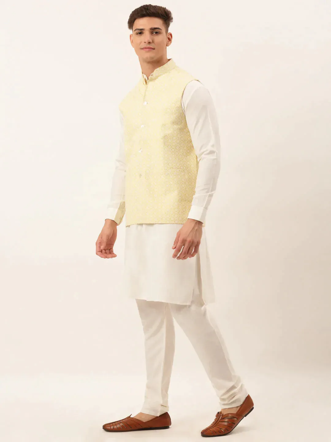 Men White Cotton Blend Kurta With Pyjamas & Yellow Embroidered Nehru Jacket