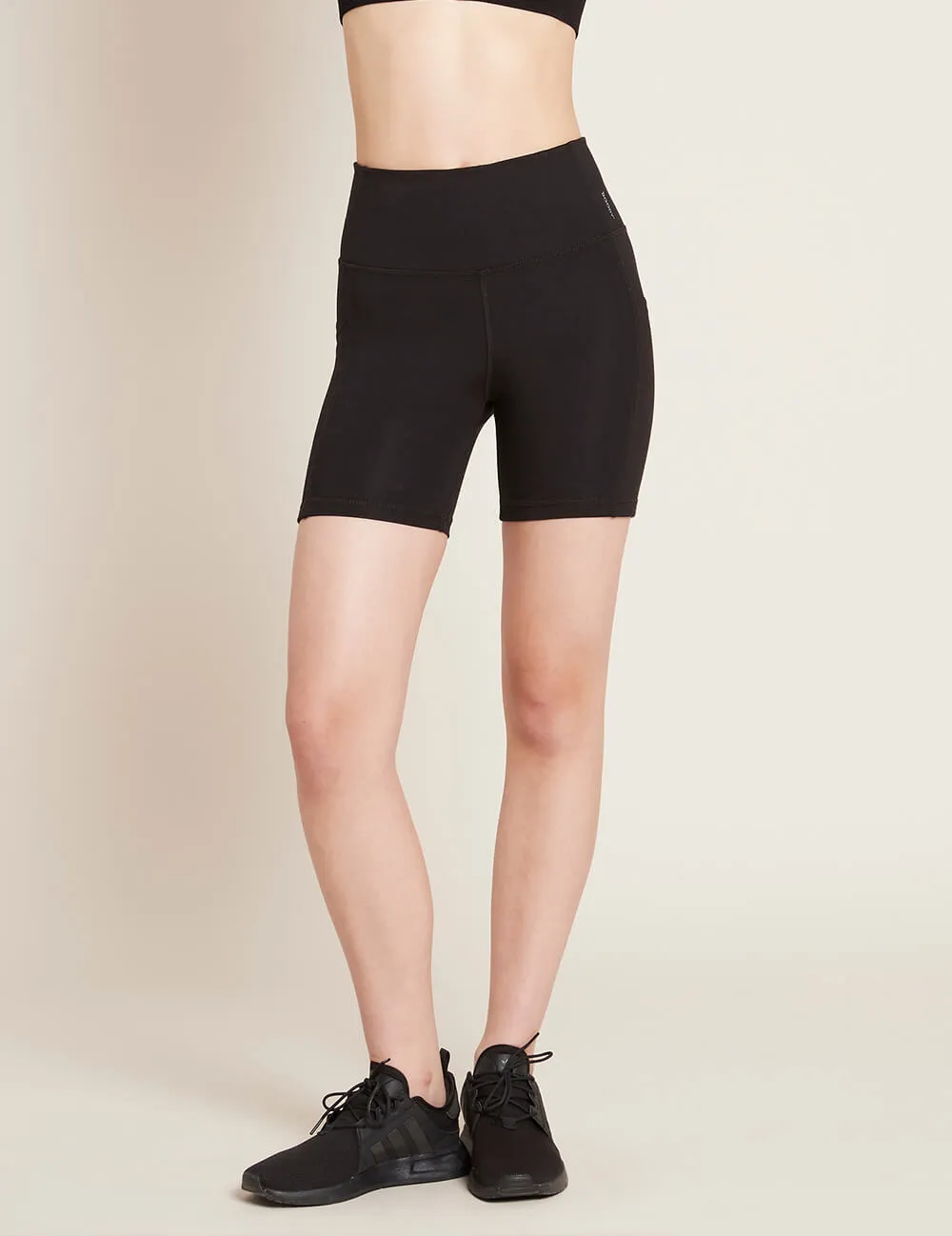 Motivate 5" High-Waist Shorts - Black