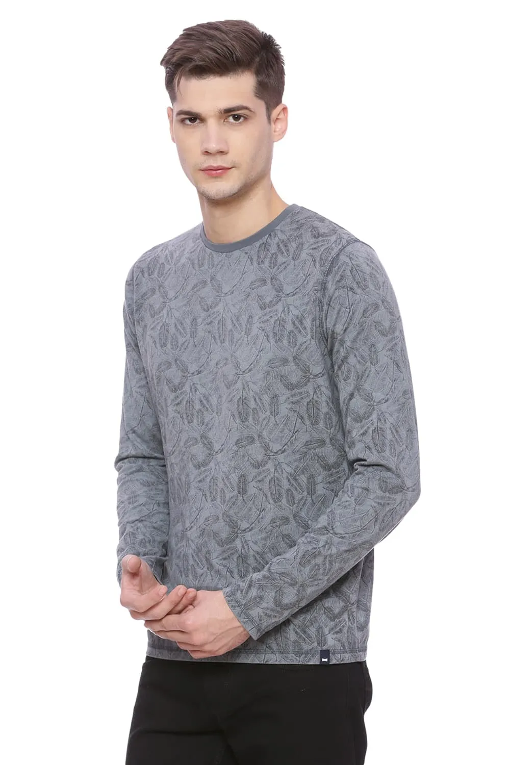 Muscle Fit Crew Neck Long Sleeve T Shirt