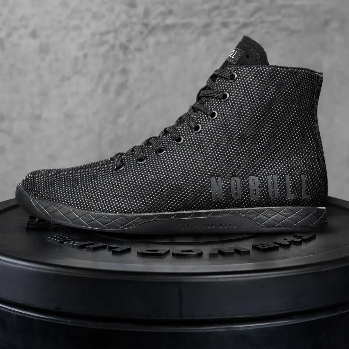 NOBULL - HIGH-TOP BLACK TRAINER  - BLACK