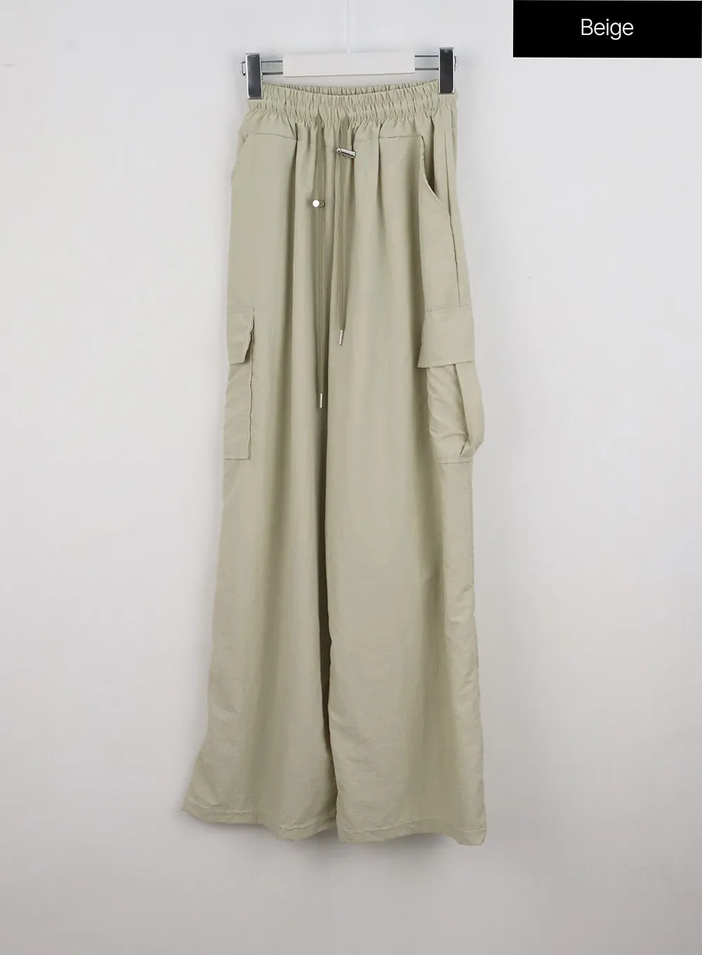 Parachute Cargo Pants IG313