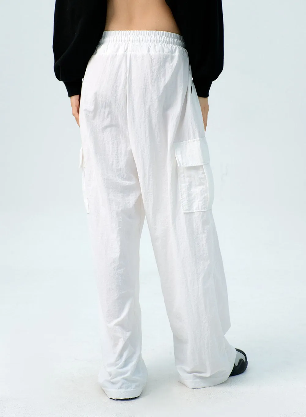 Parachute Cargo Pants IG313