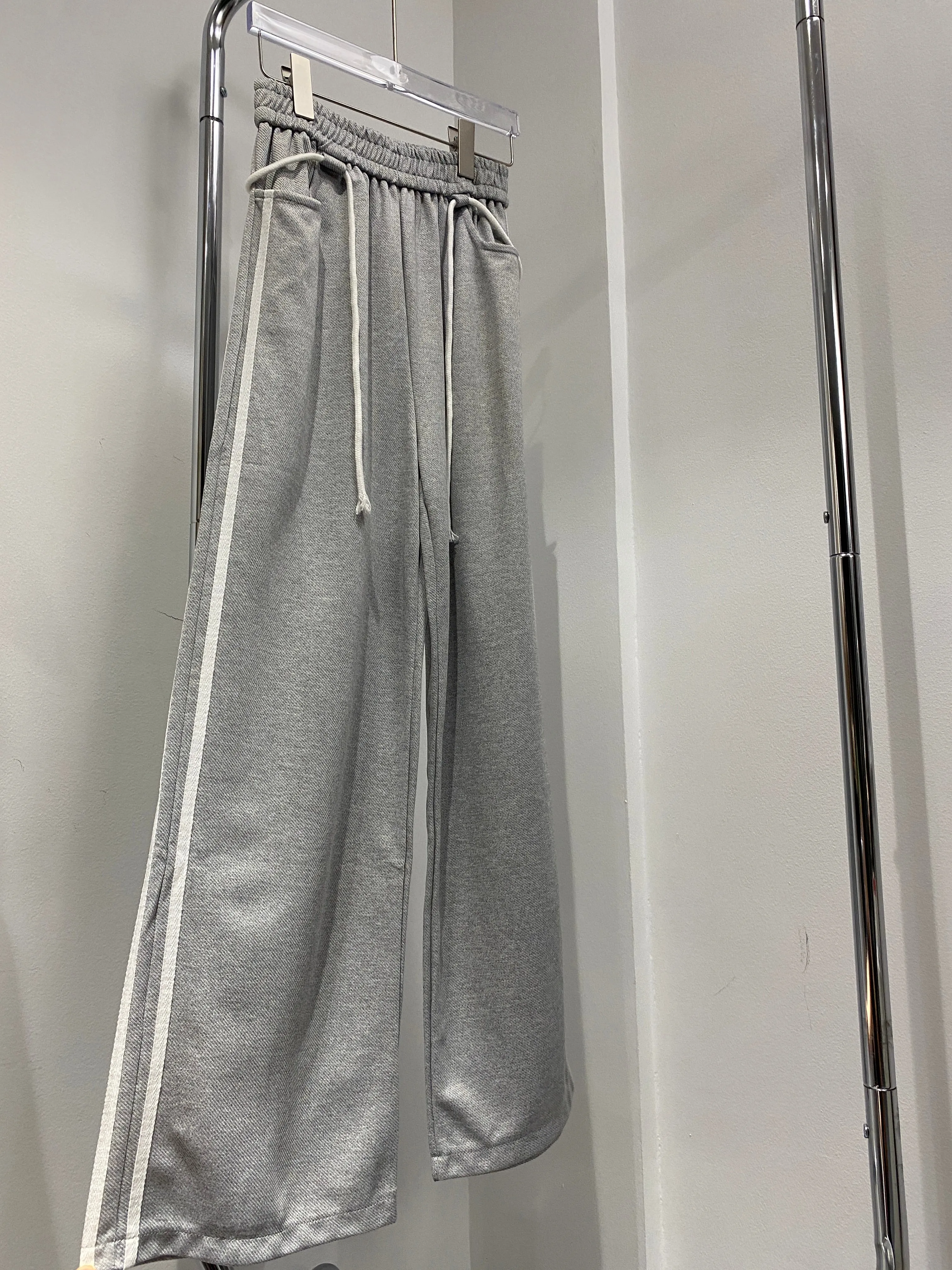 Side Striped Wide Leg Sweatpants - Ash