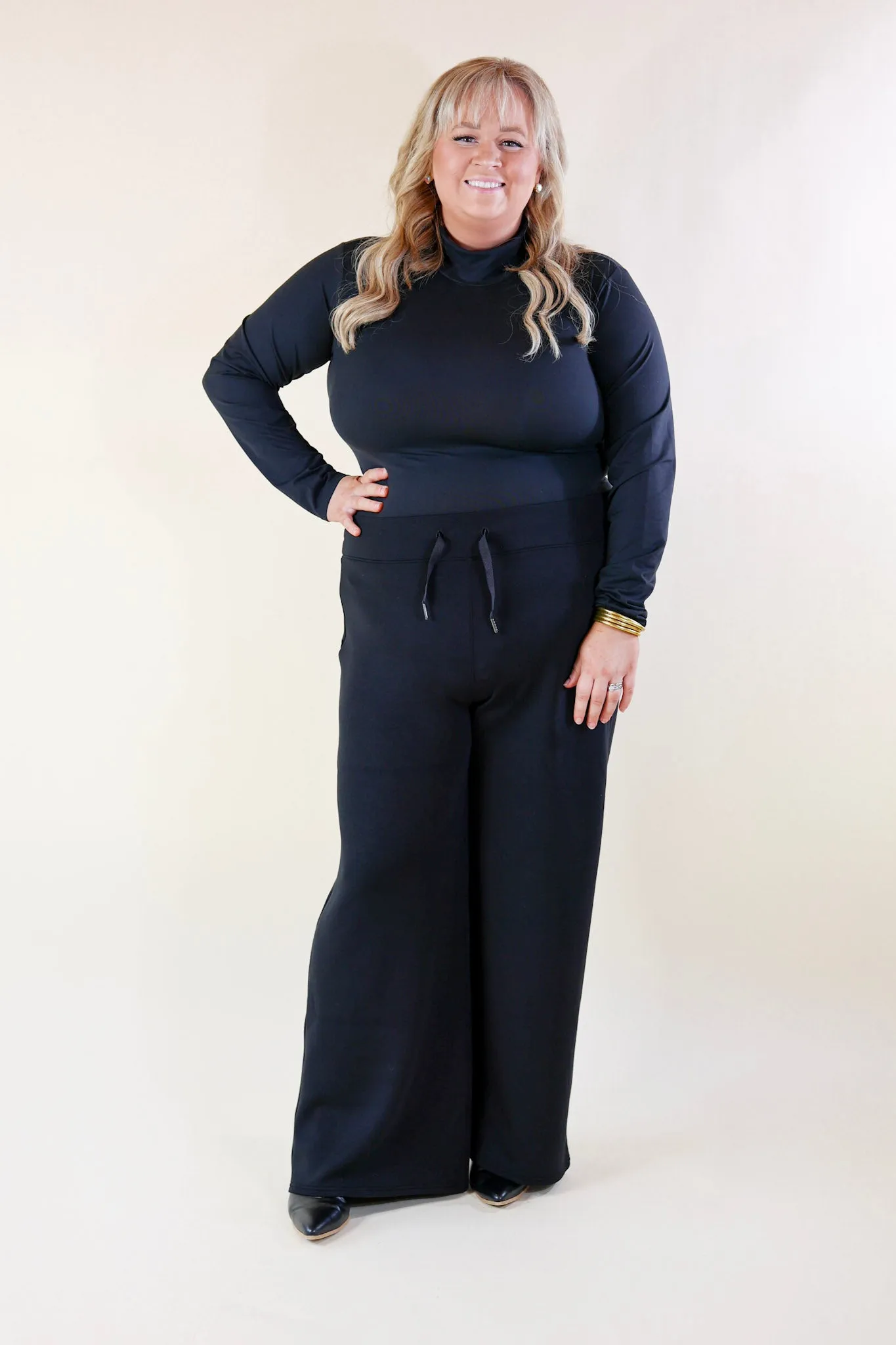 SPANX | Turtle Neck Long Sleeve Bodysuit in Black