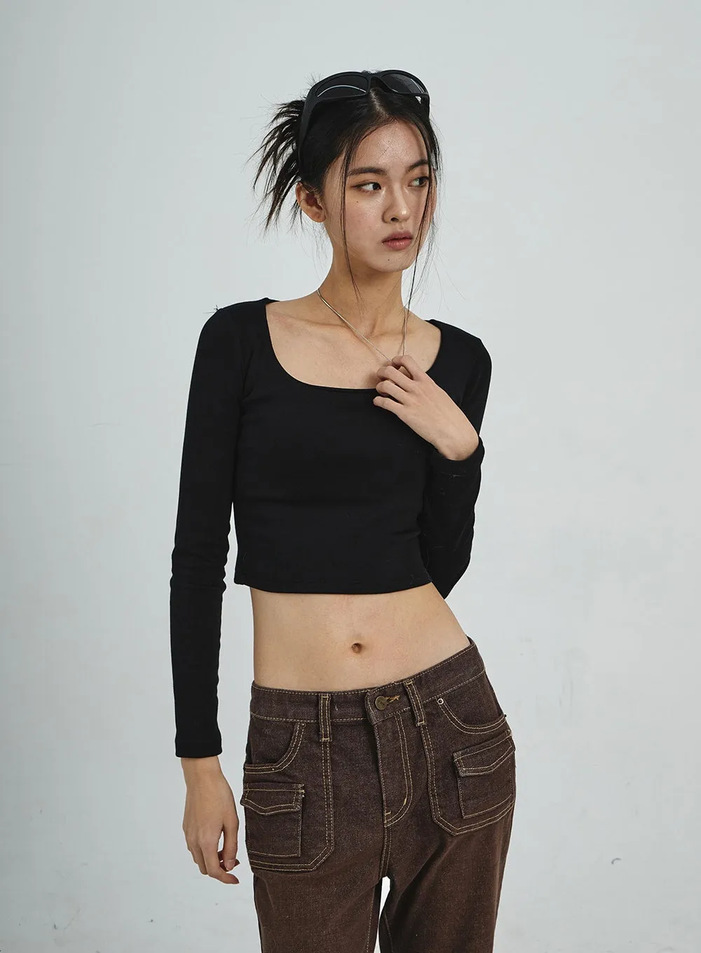 U-Neck Long Sleeve Crop Top CD02