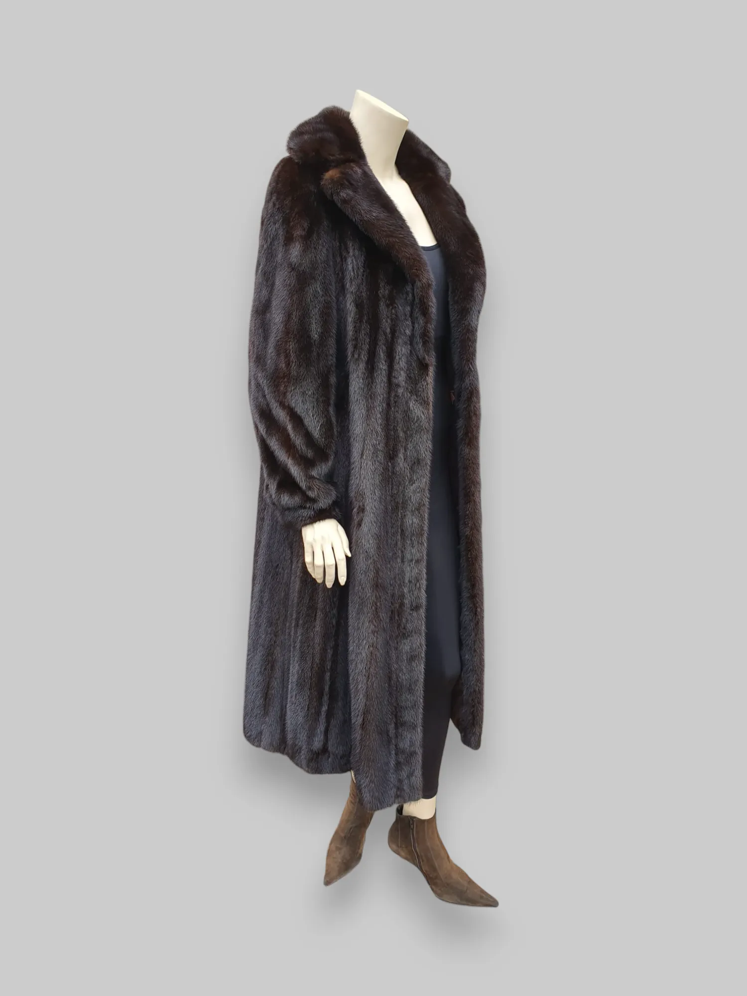 Vintage Dark Mink Coat -Medium